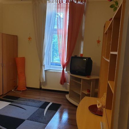 Izisz Debreczyn Zewnętrze zdjęcie